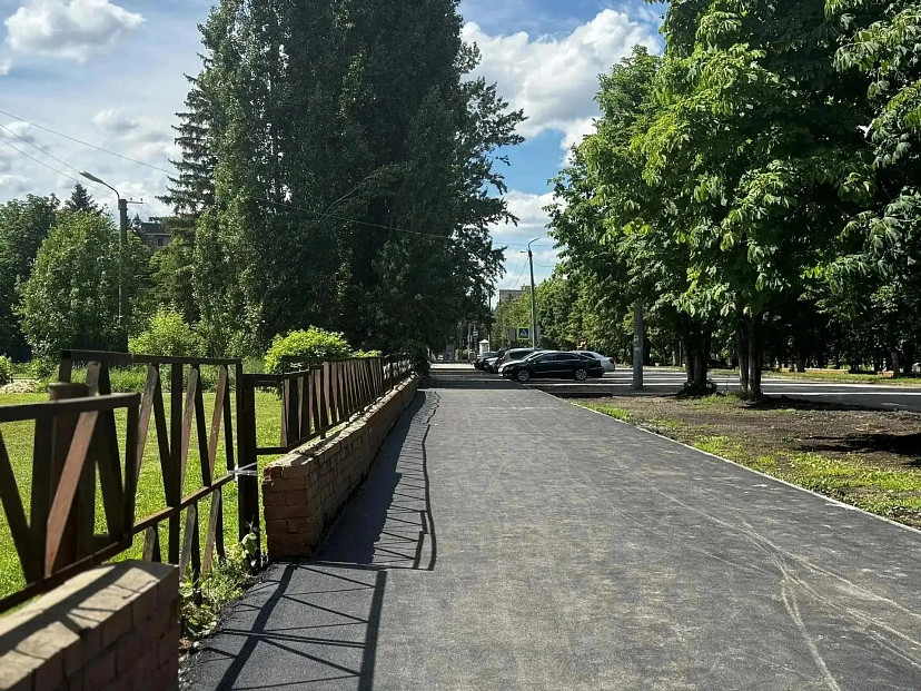 В Саратовской области обновили 130 километров тротуаров